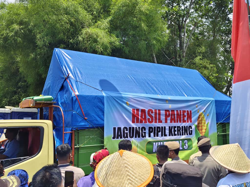 Polda Banten Salurkan 160 Ton hasil panen Jagung Kuartal III Ke Bulog